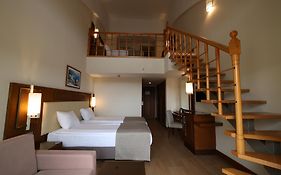 Crystal Prestige Pearl Collection